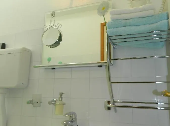 Garni Ivanac * Brela