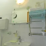 Garni Ivanac * Brela