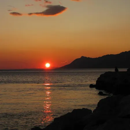 Garni Ivanac * Brela