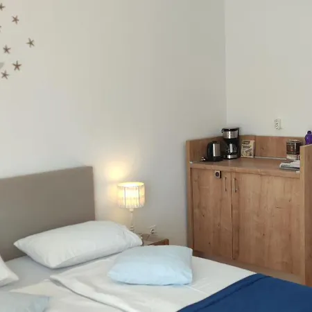 Garni Ivanac * Brela