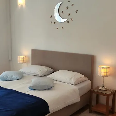 Ferienhaus Garni Ivanac Brela