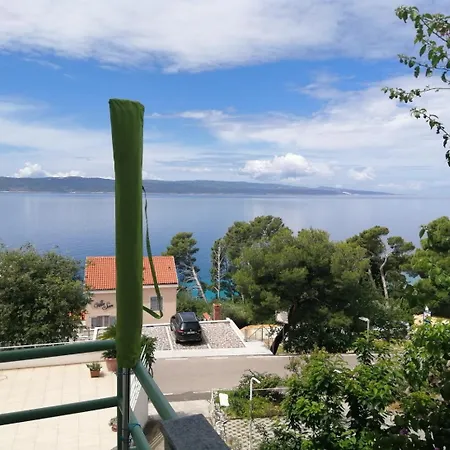 Ferienhaus Garni Ivanac Brela