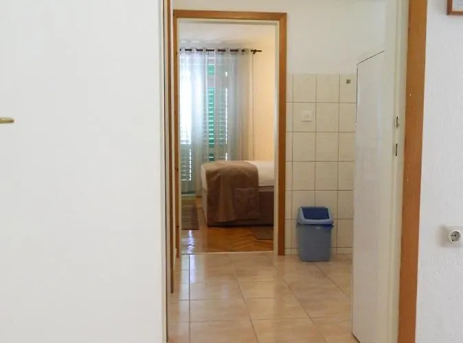 Nyaraló Garni Ivanac Brela