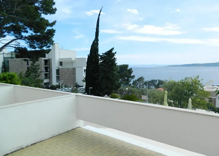 Garni Ivanac بريلا