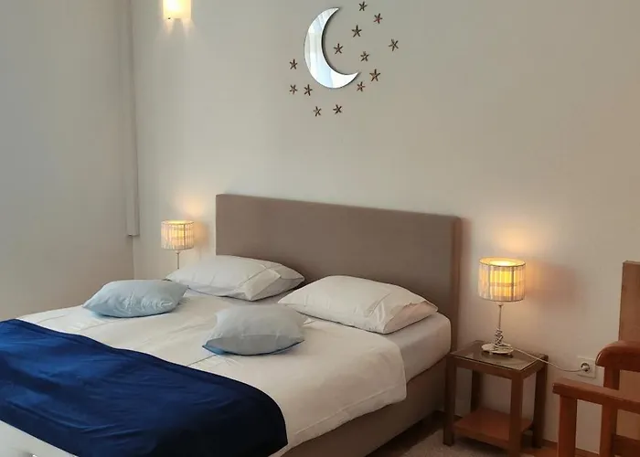 Ferienhaus Garni Ivanac Brela