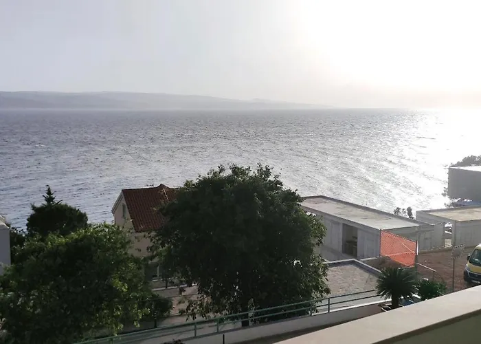 Garni Ivanac بيت للعطل *