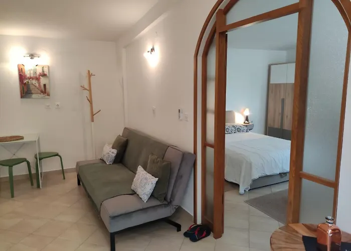 Garni Ivanac بريلا